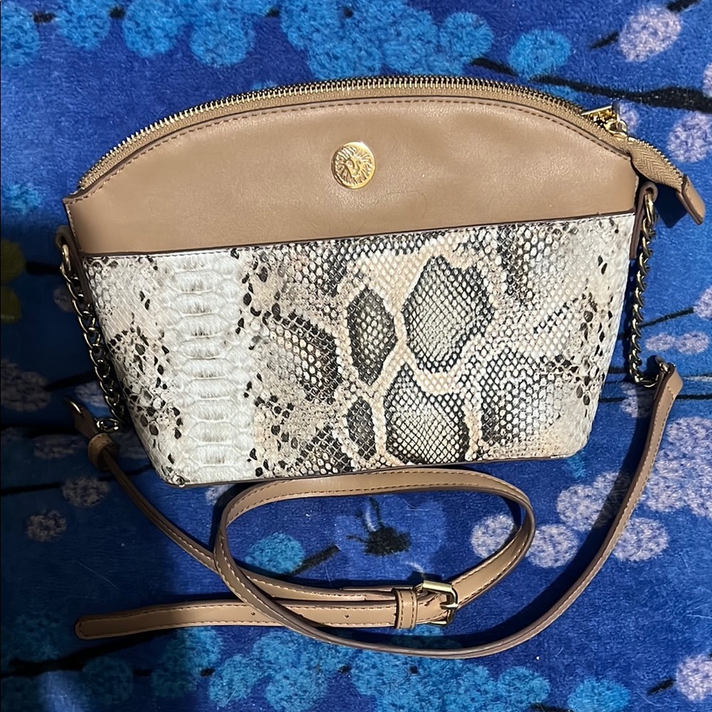 ANNE KLEIN PYTHON SNAKE
CROSSBODY BAG
